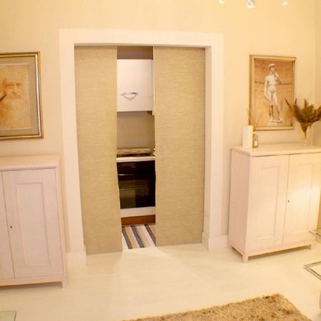 White Florence Suite Extérieur photo